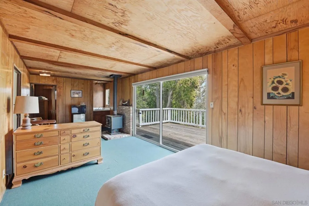 2954 Woodford Drive La Jolla, CA 92037