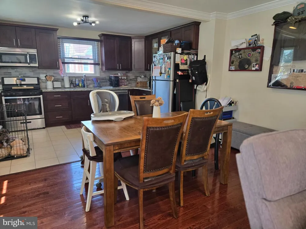12 E WYNCLIFFE AVENUE Clifton Heights, PA 19018