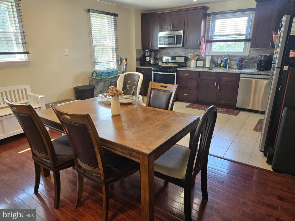 12 E WYNCLIFFE AVENUE Clifton Heights, PA 19018