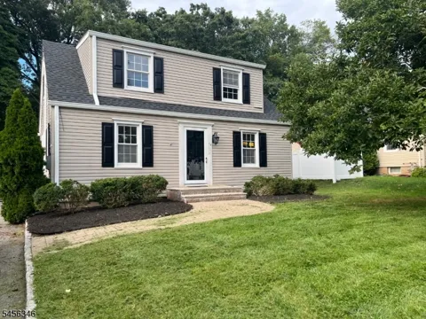26 Harriman Ave