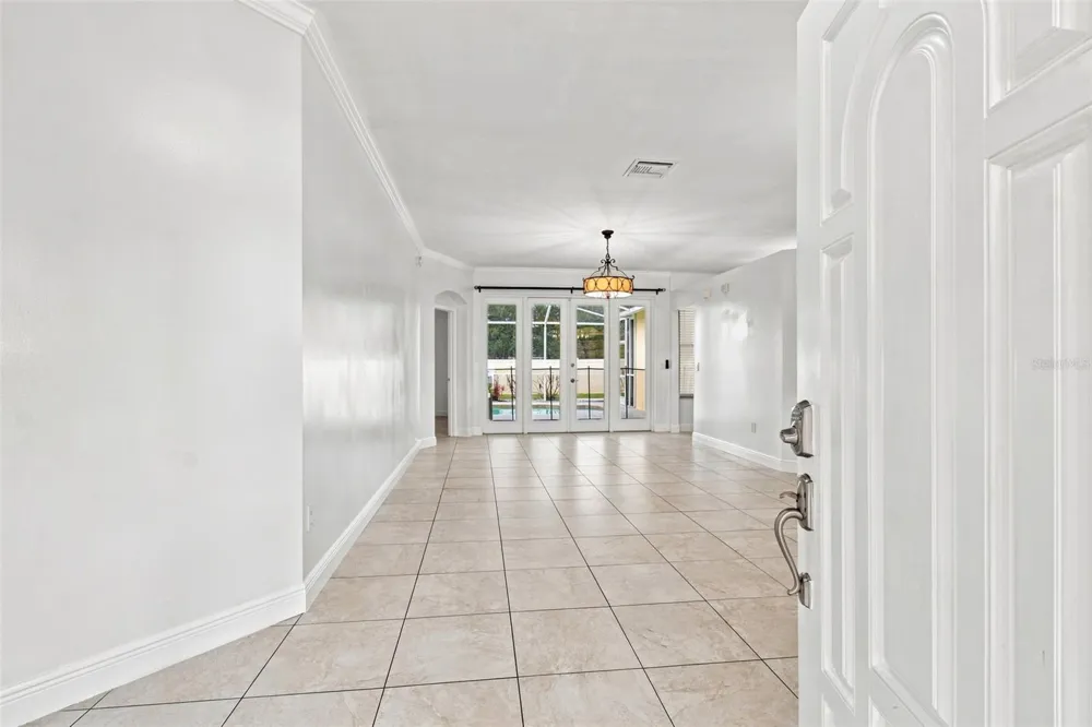 1512 CROOKED STICK DRIVE Valrico, FL 33596