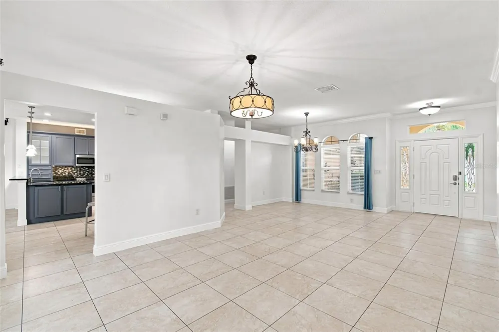 1512 CROOKED STICK DRIVE Valrico, FL 33596