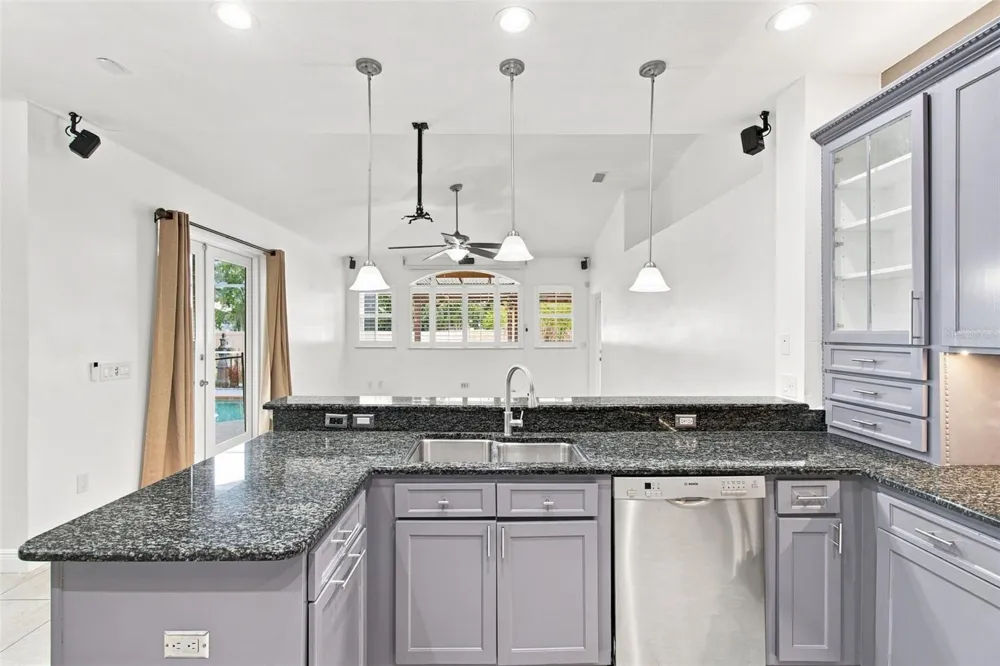 1512 CROOKED STICK DRIVE Valrico, FL 33596
