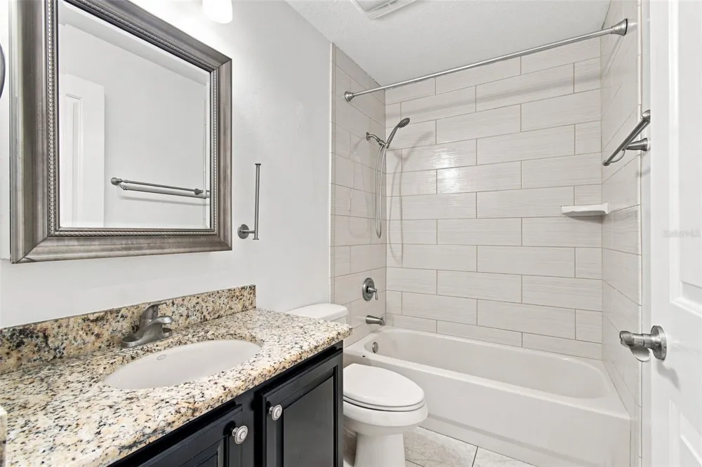 1512 CROOKED STICK DRIVE Valrico, FL 33596