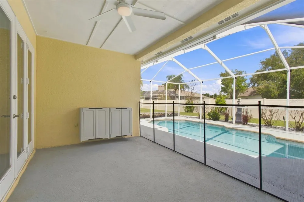 1512 CROOKED STICK DRIVE Valrico, FL 33596