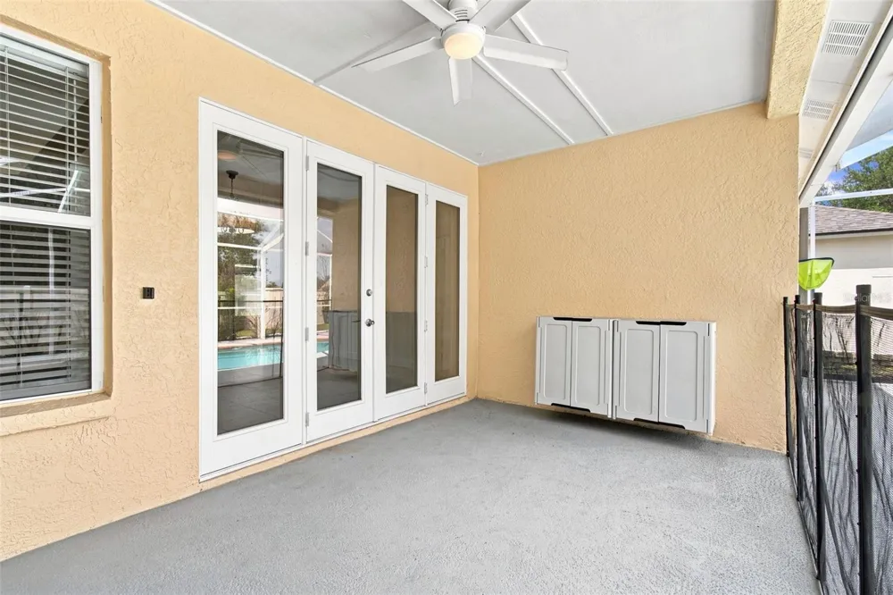 1512 CROOKED STICK DRIVE Valrico, FL 33596