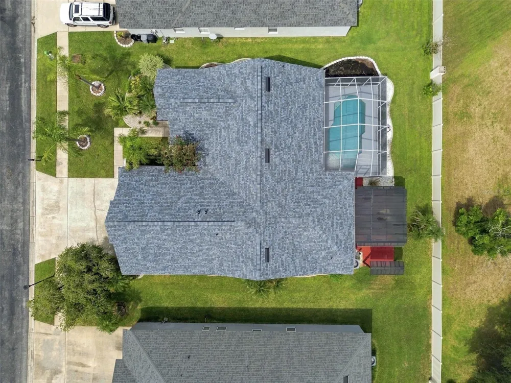 1512 CROOKED STICK DRIVE Valrico, FL 33596