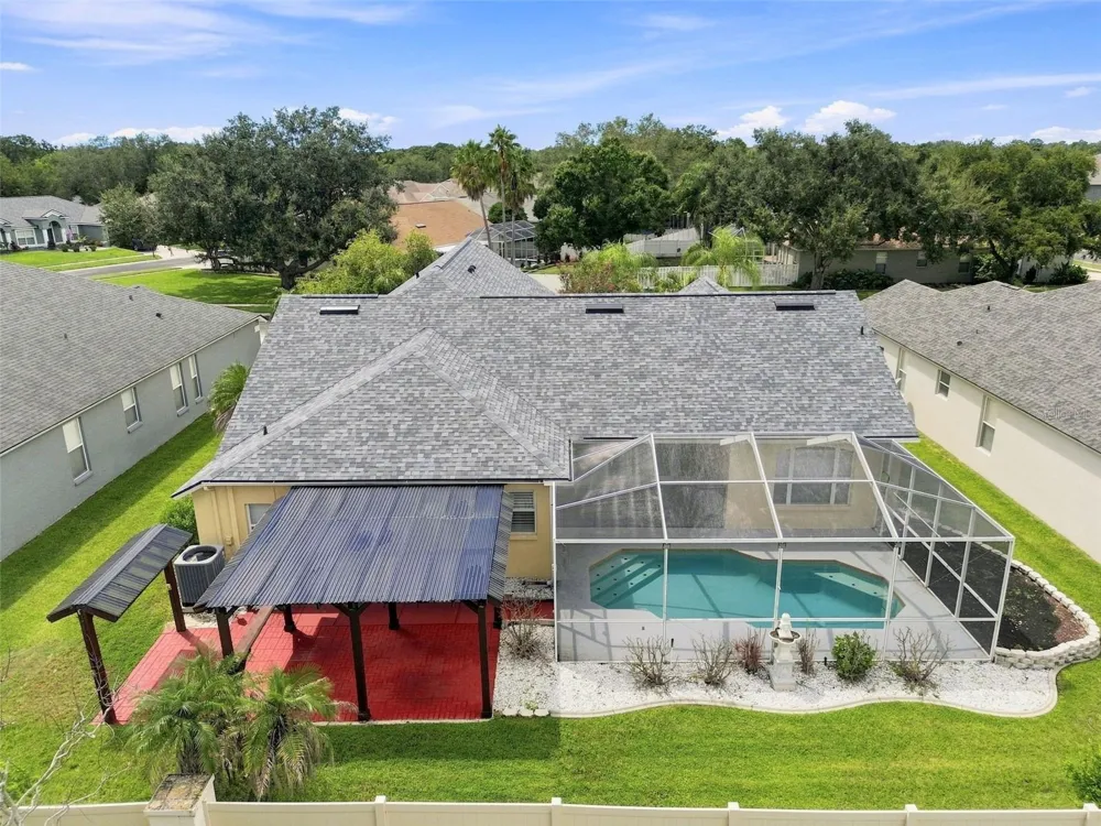 1512 CROOKED STICK DRIVE Valrico, FL 33596