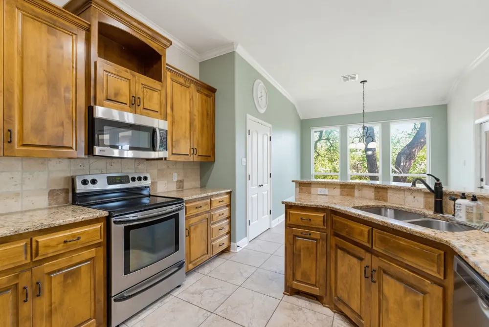 2702 Amber Forest Trail Belton, TX 76513