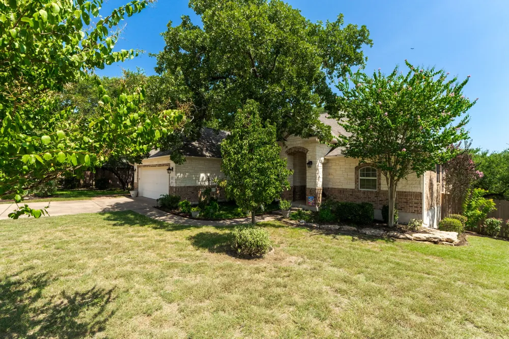 2702 Amber Forest Trail Belton, TX 76513