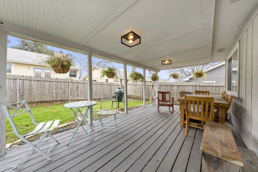 7901 SEMINARY RIDGE DRIVE Austin, TX 78745