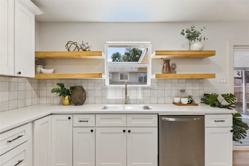 7901 SEMINARY RIDGE DRIVE Austin, TX 78745