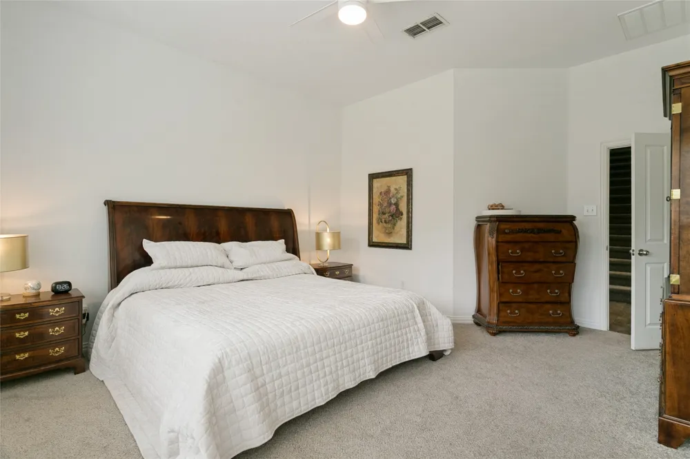 150 Fall Creek Grapevine, TX 76051