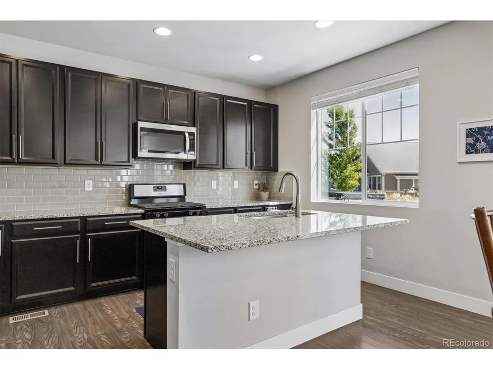 27162 E Frost Place Aurora, CO 80016