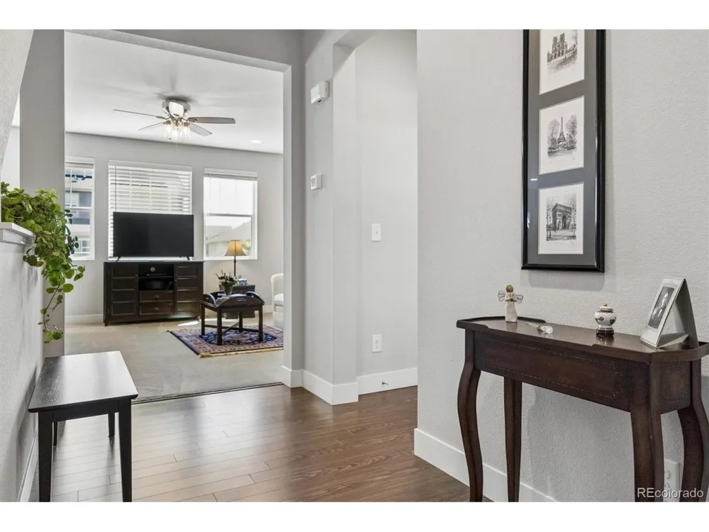 27162 E Frost Place Aurora, CO 80016