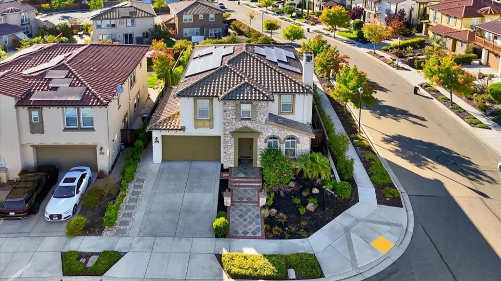 5535 Belarus Street Danville, CA 94506