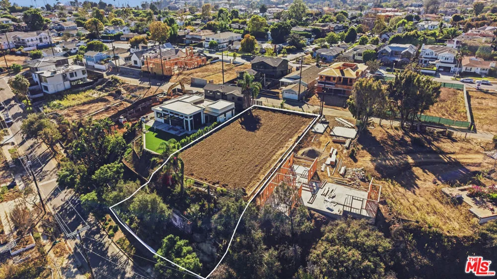 651 Erskine Drive Los Angeles, CA 90272