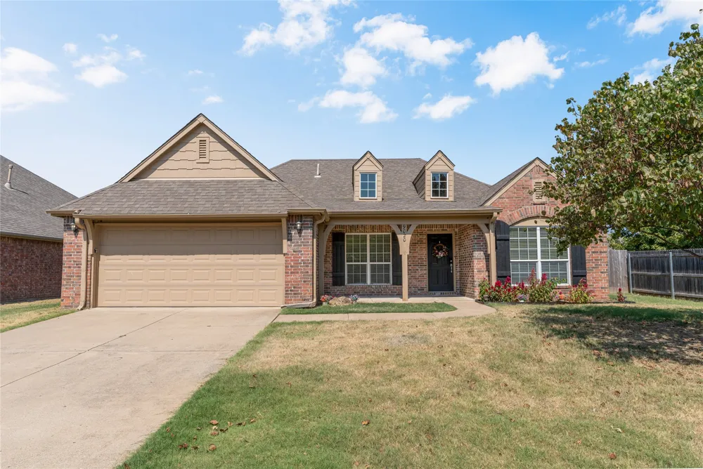 9020 157th East Avenue Owasso, OK 74055