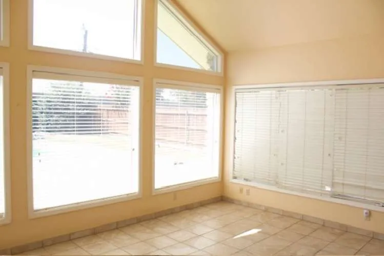6124 E 60th Street Tulsa, OK 74135