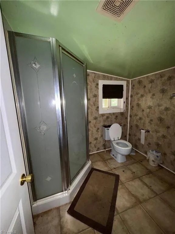 8650 Bull Road Colfax, NC 27235