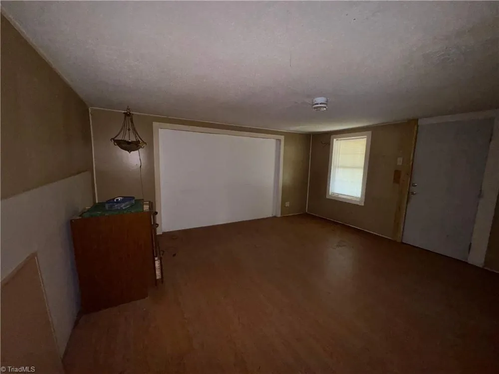 8650 Bull Road Colfax, NC 27235