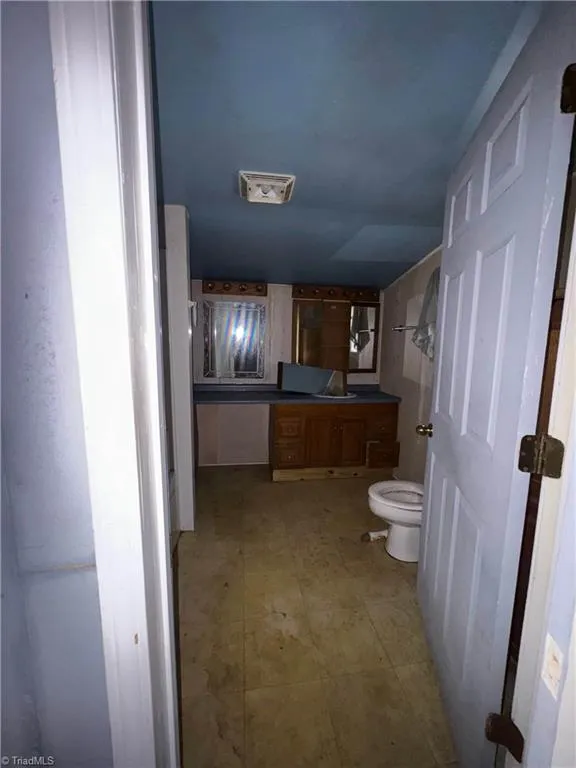 8650 Bull Road Colfax, NC 27235