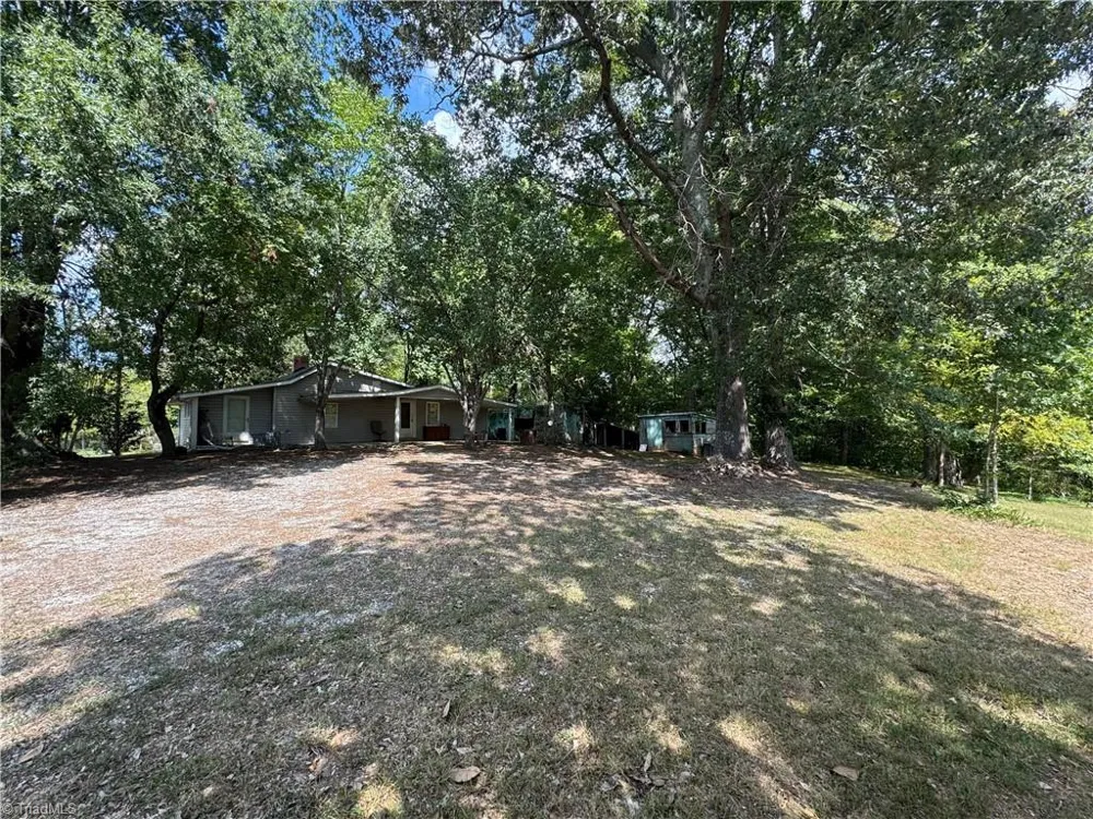 8650 Bull Road Colfax, NC 27235