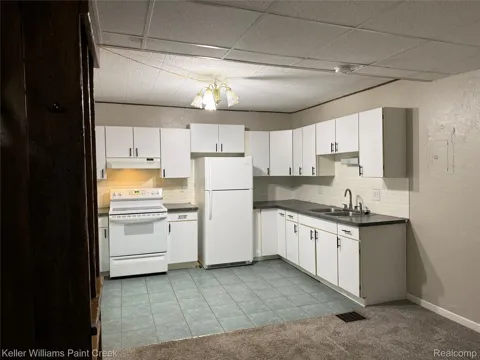70190 Main Street #1