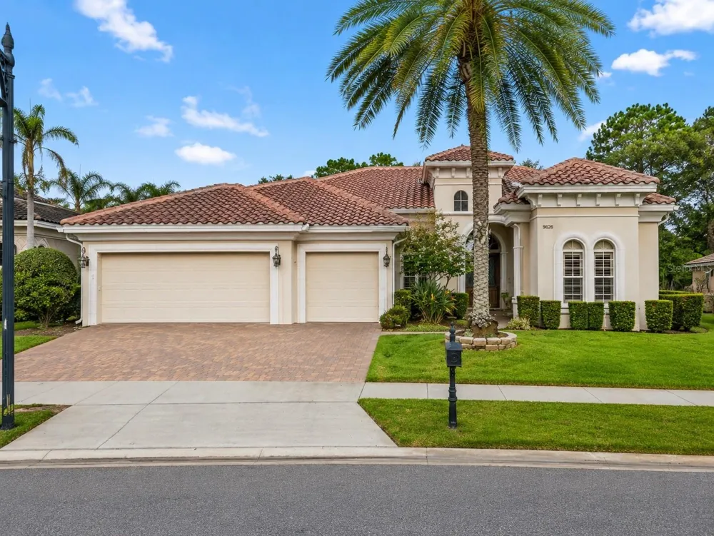 9626 HATTON CIRCLE Orlando, FL 32832
