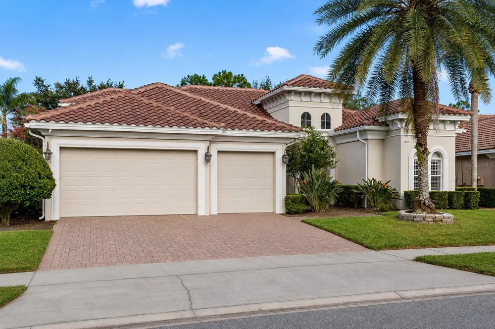 9626 HATTON CIRCLE Orlando, FL 32832