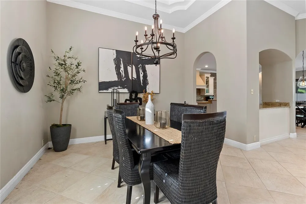 9626 HATTON CIRCLE Orlando, FL 32832