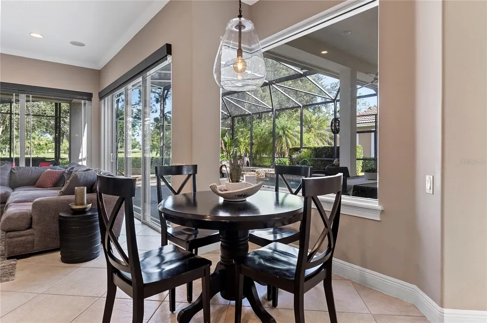 9626 HATTON CIRCLE Orlando, FL 32832