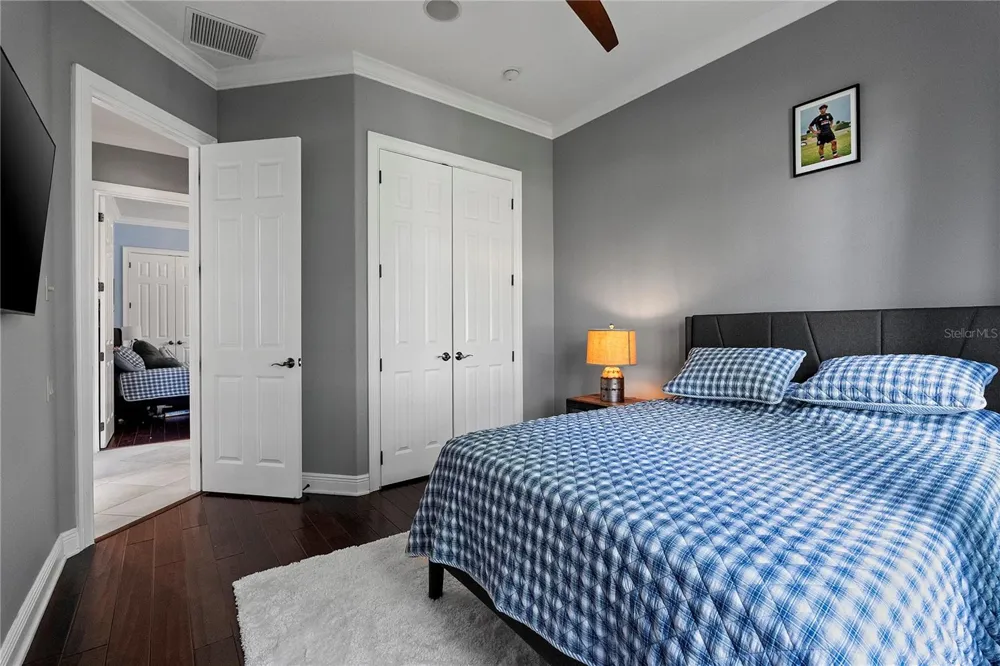 9626 HATTON CIRCLE Orlando, FL 32832