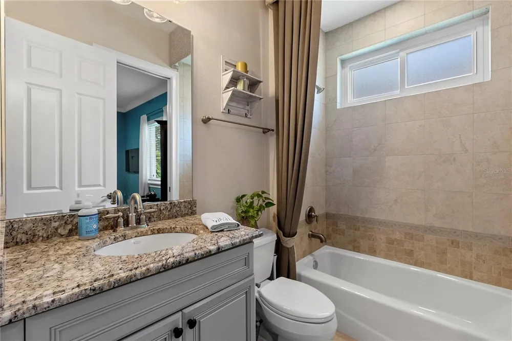 9626 HATTON CIRCLE Orlando, FL 32832