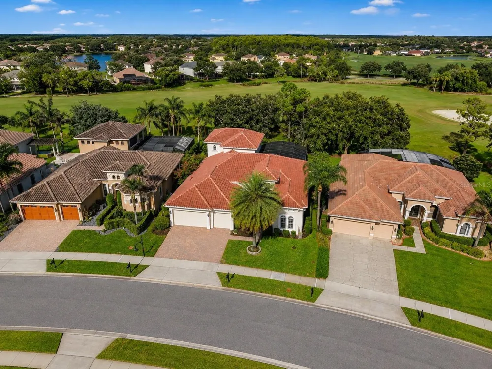 9626 HATTON CIRCLE Orlando, FL 32832