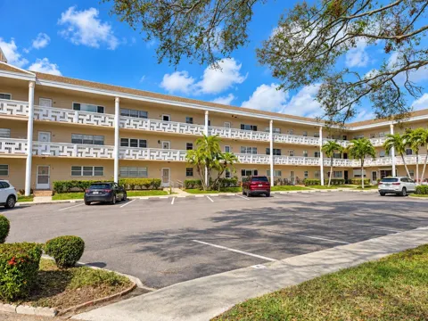 2436 RHODESIAN DRIVE #48