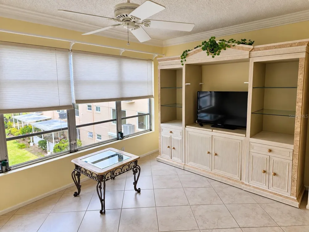 2436 RHODESIAN DRIVE #48 Clearwater, FL 33763