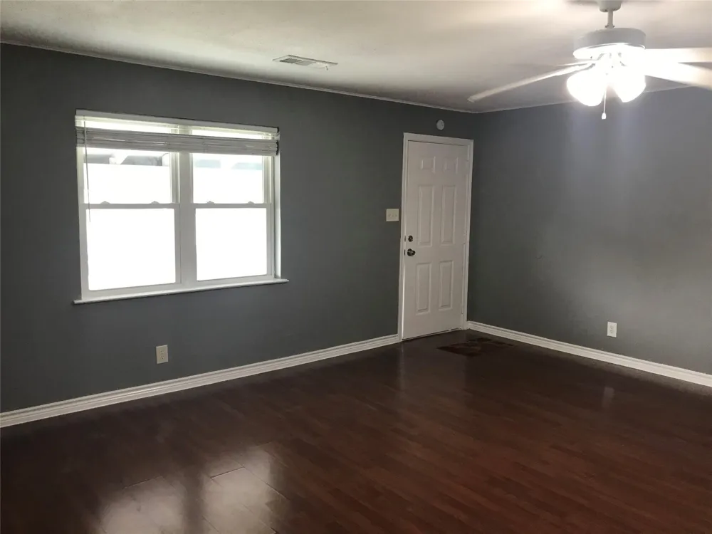 303 Raymond Street Farmersville, TX 75442