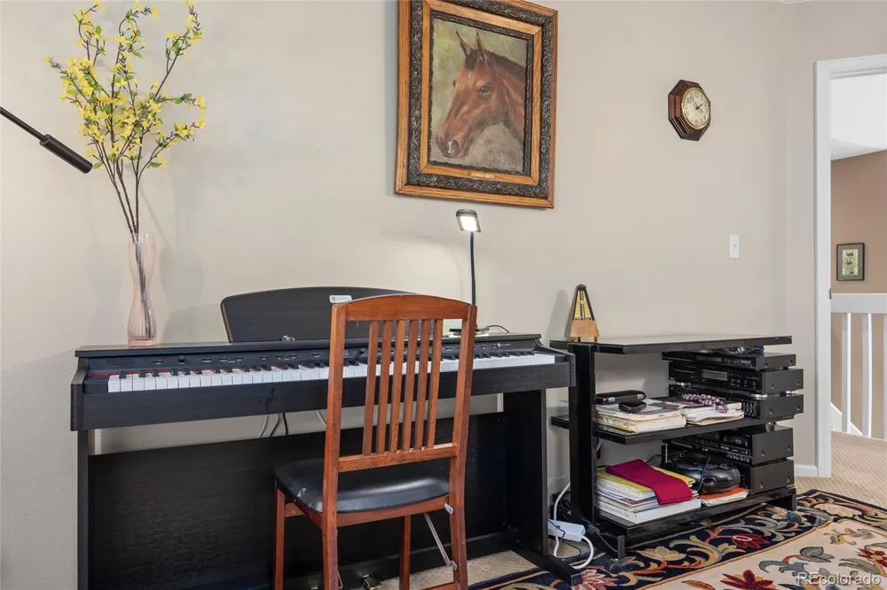 8951 W Phillips Drive Littleton, CO 80128