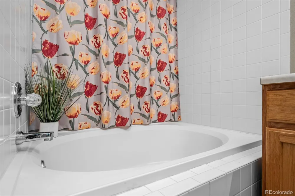 8951 W Phillips Drive Littleton, CO 80128