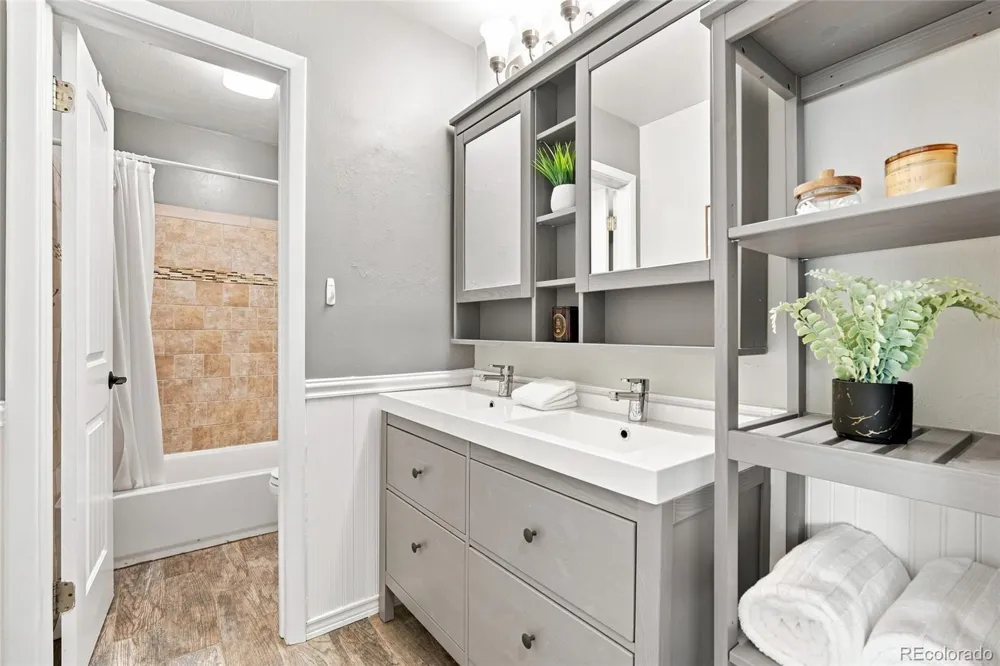 8634 W 79th Place Arvada, CO 80005