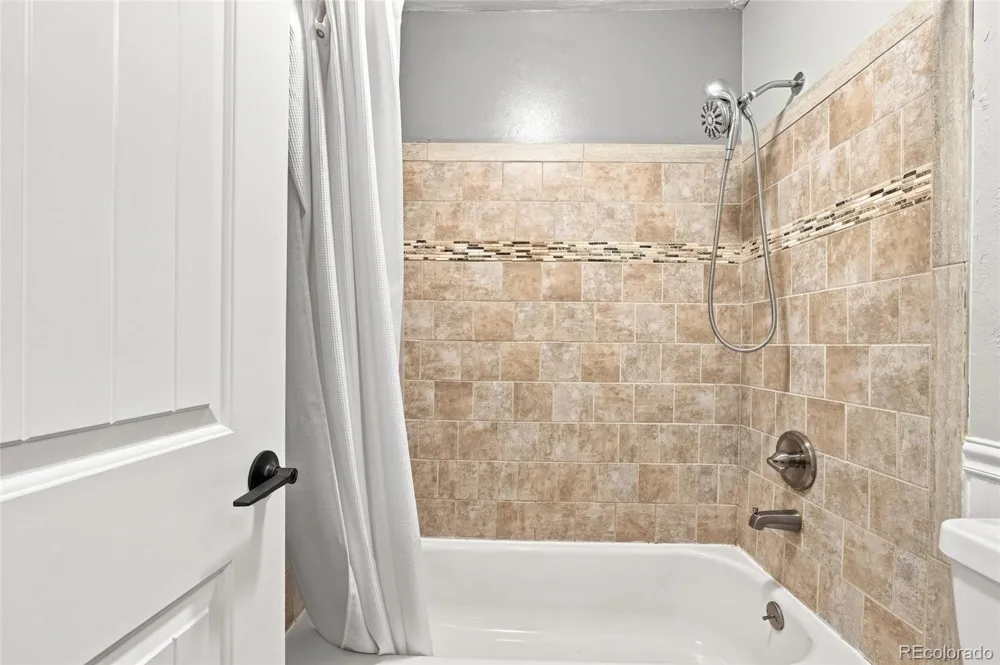 8634 W 79th Place Arvada, CO 80005