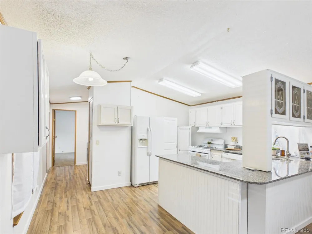 1801 W 92nd Avenue Denver, CO 80260