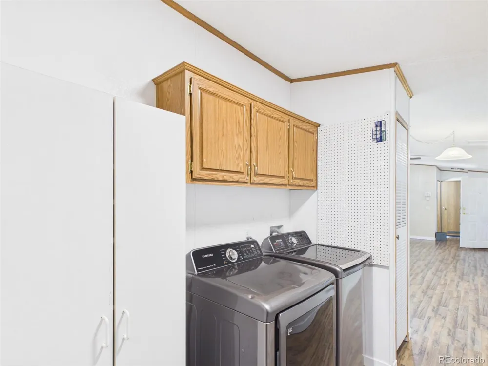 1801 W 92nd Avenue Denver, CO 80260