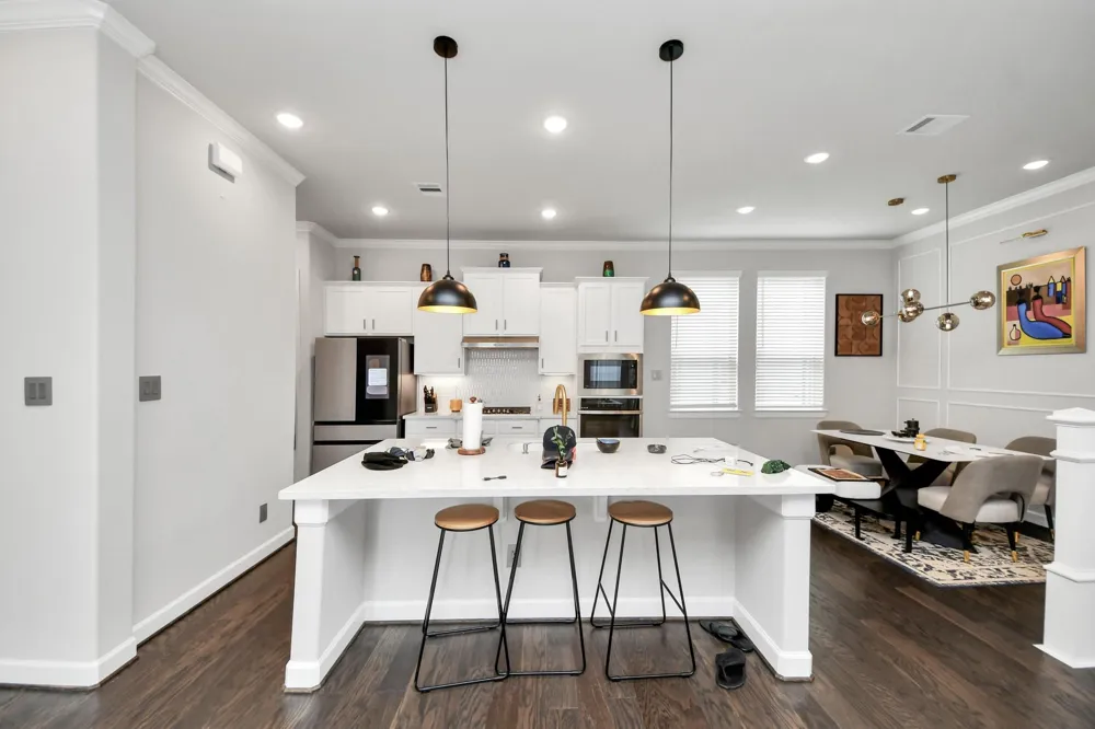 4007 Centre Meadow Way Houston, TX 77043