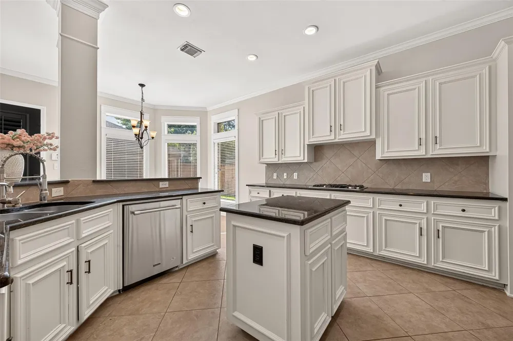 9218 Delacorte Lane Missouri City, TX 77459