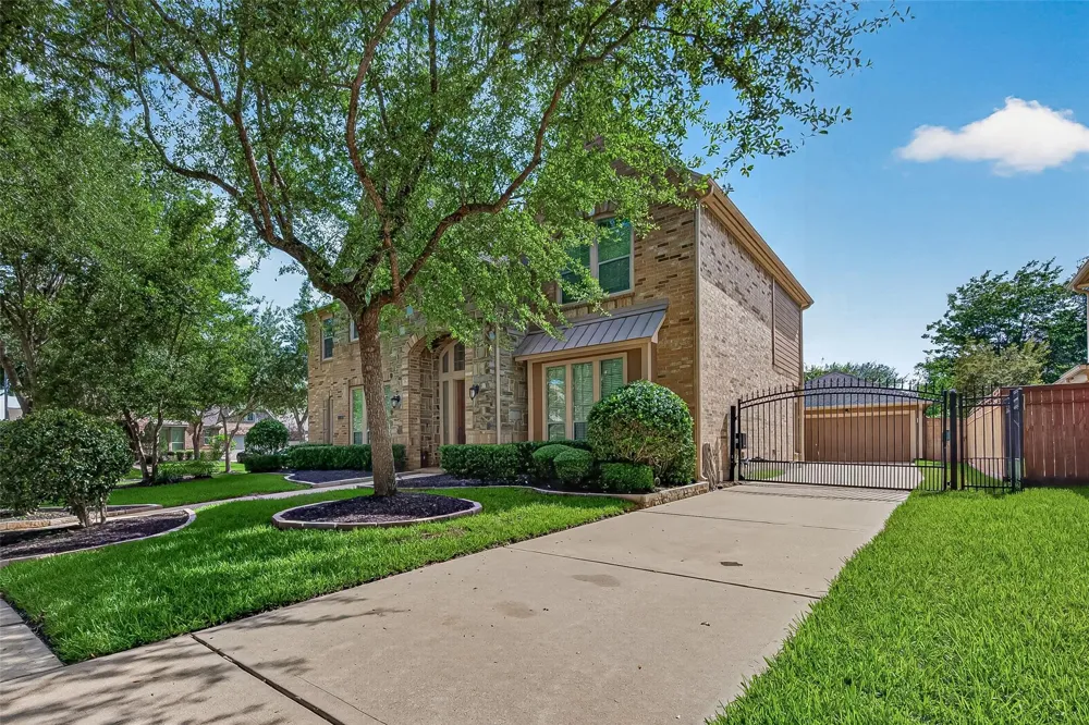 9218 Delacorte Lane Missouri City, TX 77459