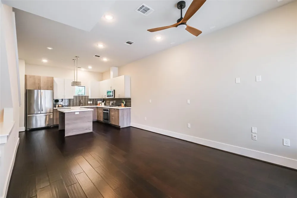 2401 Crawford Street #C1B Houston, TX 77004