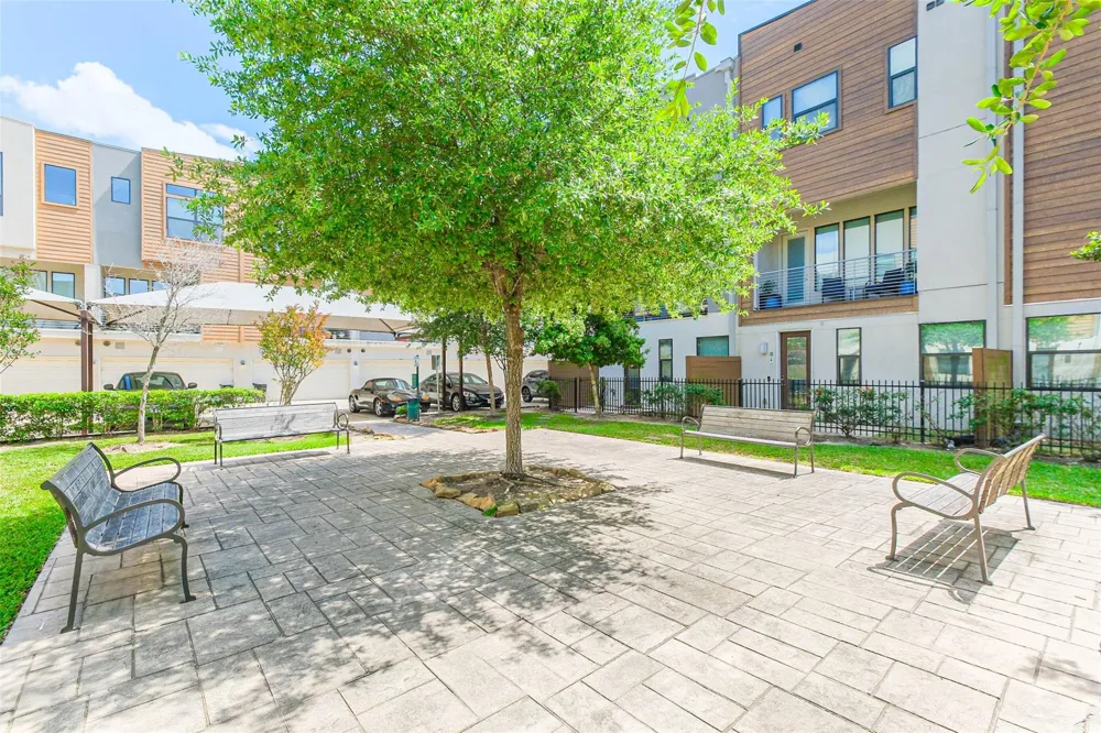2401 Crawford Street #C1B Houston, TX 77004
