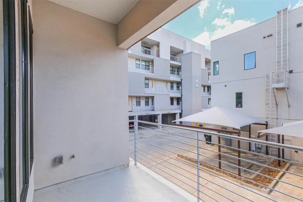 2401 Crawford Street #C1B Houston, TX 77004